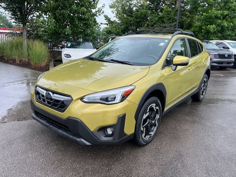 Used 2021 Subaru Crosstrek 2.5i Limited w/ Moonroof Package 2 AWD/4WD image 3
