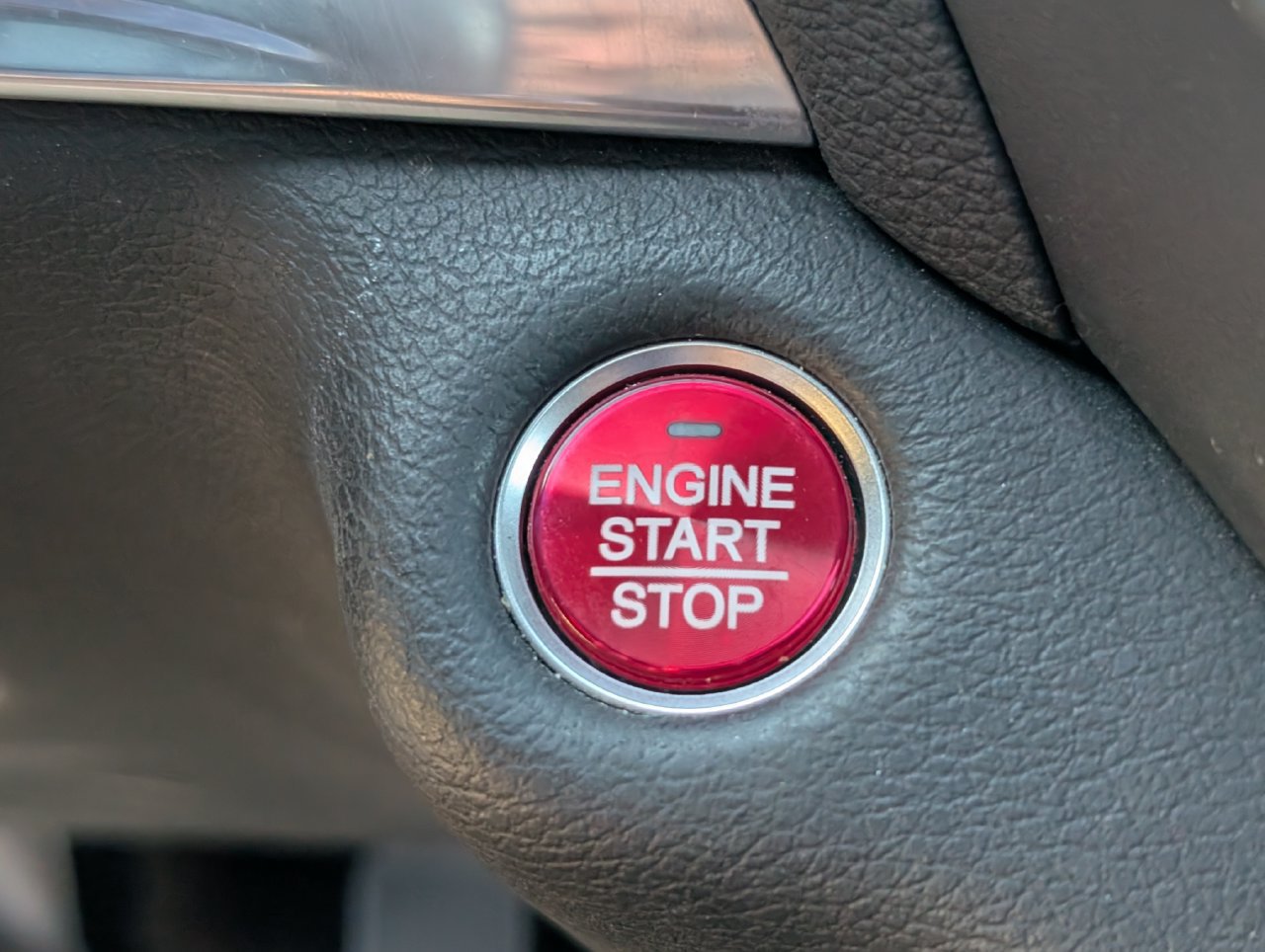 Used 2020 Acura MDX SH-AWD image 18