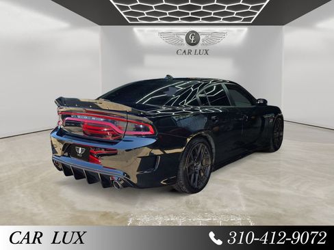 Used 2017 Dodge Charger R/T Scat Pack w/ Technology Group RWD image 5