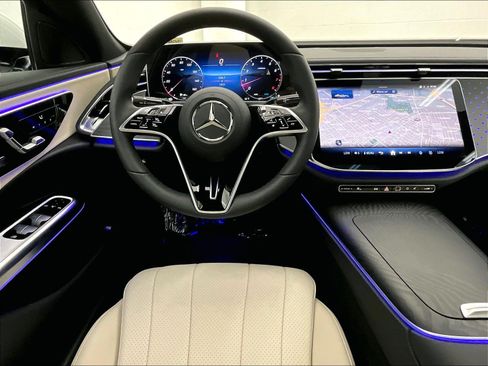 Used 2026 Mercedes-Benz E 350 Sedan image 4