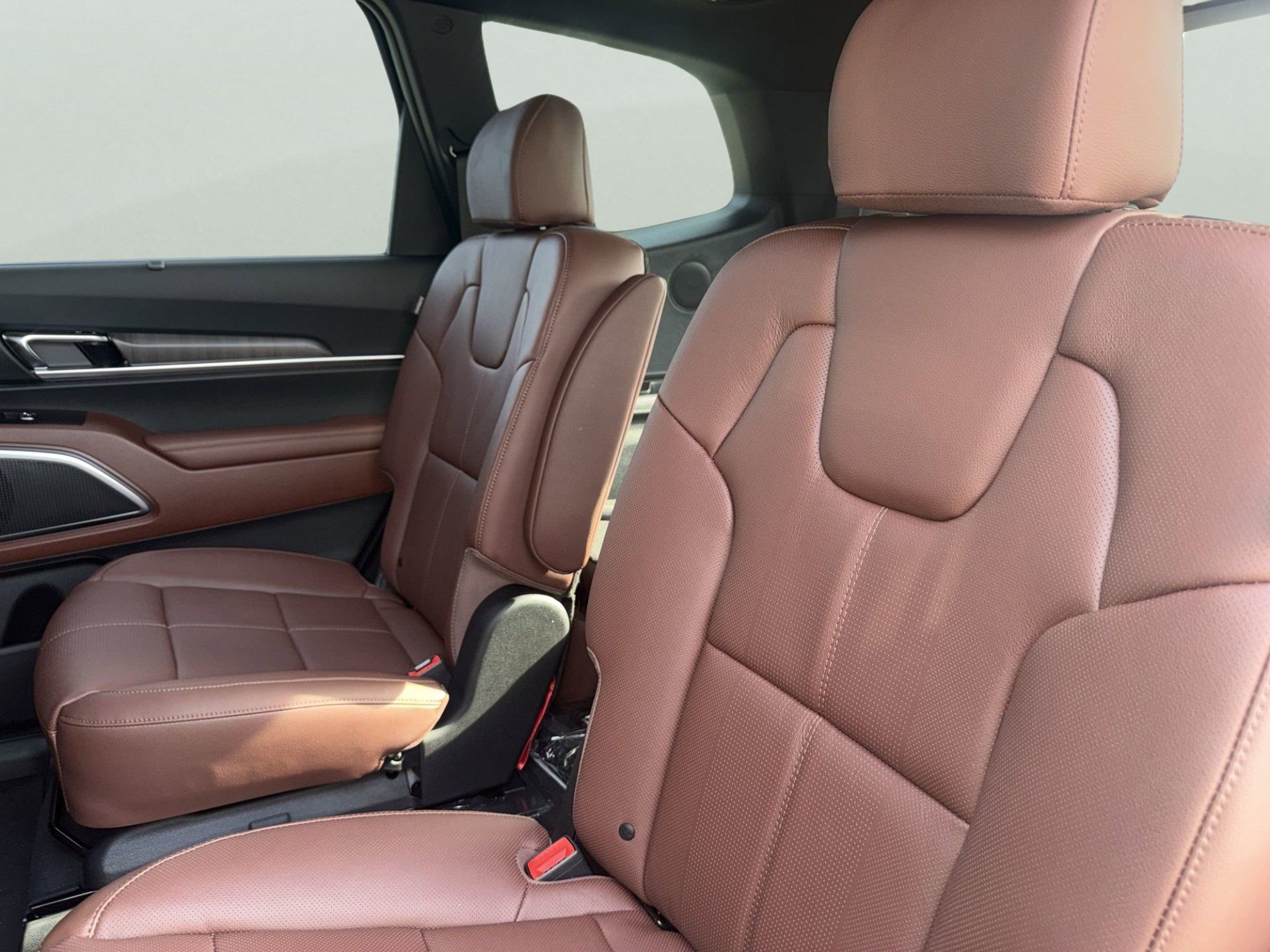 New 2025 Kia Telluride SX w/ SX Captain's Chair Package AWD/4WD image 23