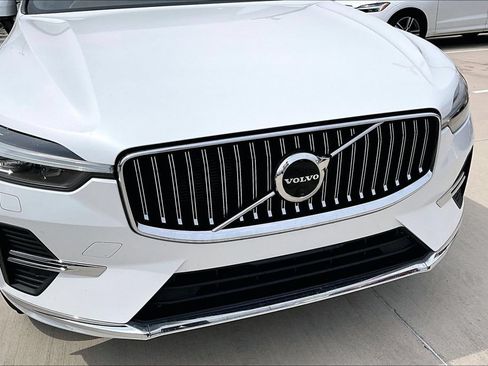 Used 2023 Volvo XC60 B5 Ultimate w/ Climate Package AWD/4WD image 37
