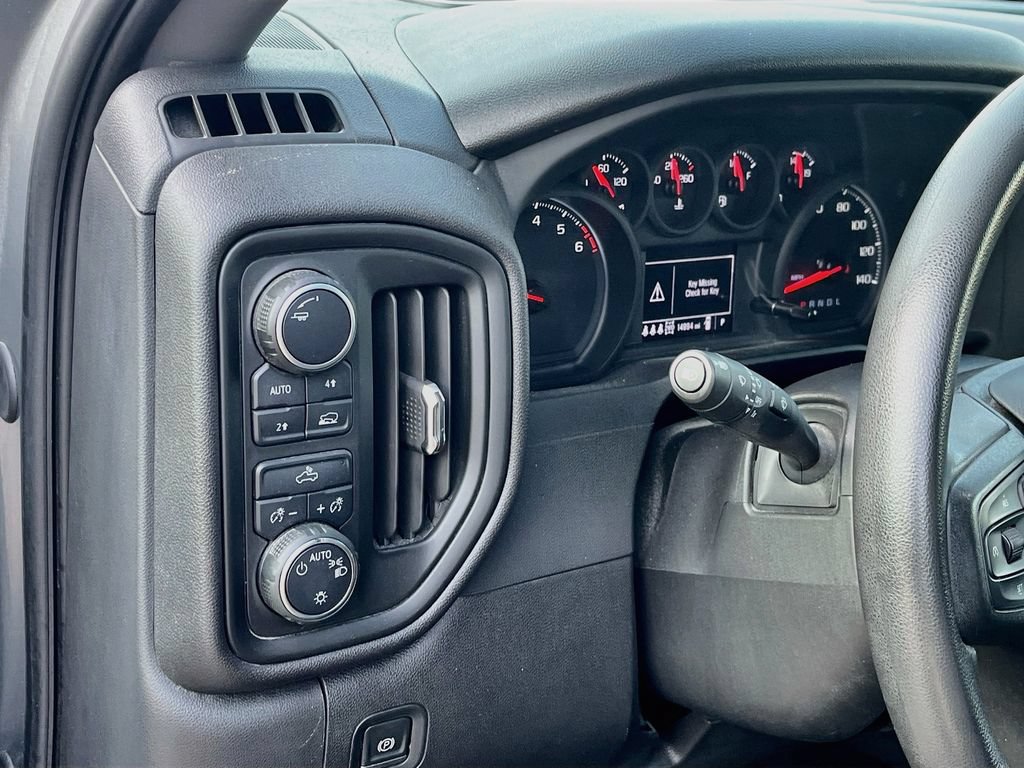 Used 2025 Chevrolet Silverado 1500 Custom AWD/4WD image 10