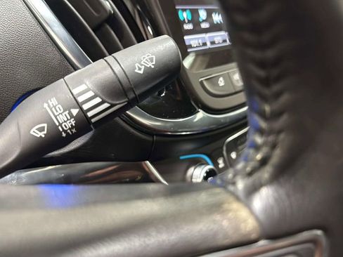 Used 2017 Chevrolet Volt Premier w/ Driver Confidence II Package FWD image 35