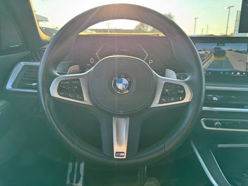 Used 2024 BMW X5 xDrive40i w/ M Sport Package AWD/4WD image 15