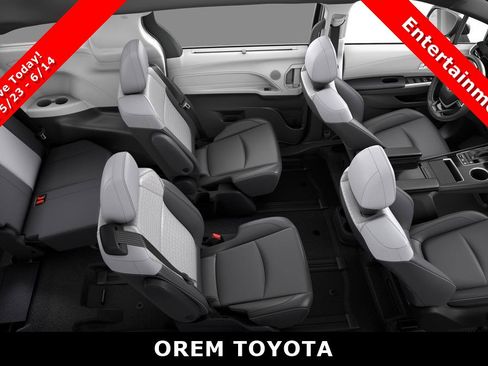 New 2026 Toyota Sienna XSE FWD image 22