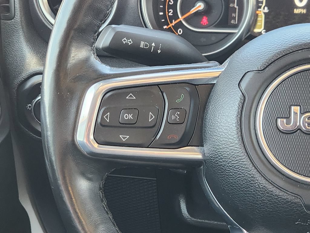 Used 2021 Jeep Wrangler Unlimited Sahara AWD/4WD image 26