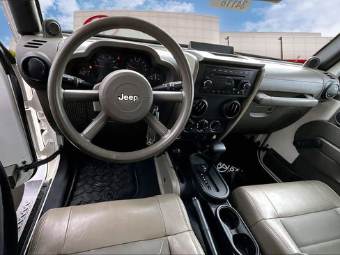 Used 2008 Jeep Wrangler X image 5