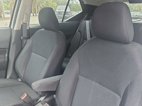 Used 2023 Nissan Kicks S FWD image 13