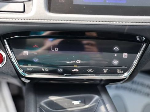 Used 2016 Honda HR-V EX image 27