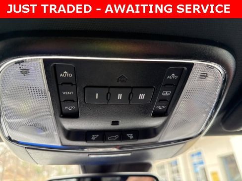 Used 2021 Jeep Grand Cherokee High Altitude image 19