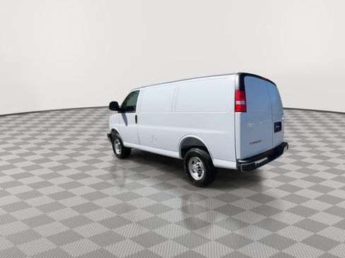 New 2026 Chevrolet Express 2500 w/ Driver Convenience Package RWD image 7
