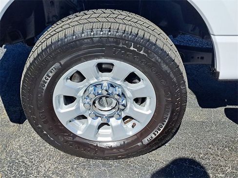 Used 2024 Ford F250 XLT image 7