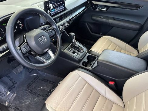 Certified 2025 Honda CR-V Sport Touring image 14