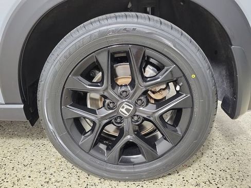Used 2024 Honda HR-V Sport image 8