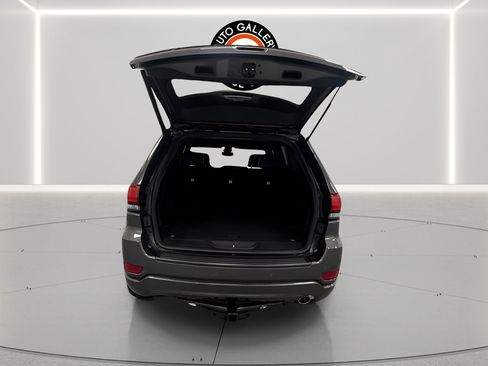 Used 2020 Jeep Grand Cherokee Altitude RWD image 26