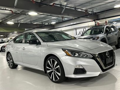 Used 2020 Nissan Altima 2.5 SR w/ Premium Package