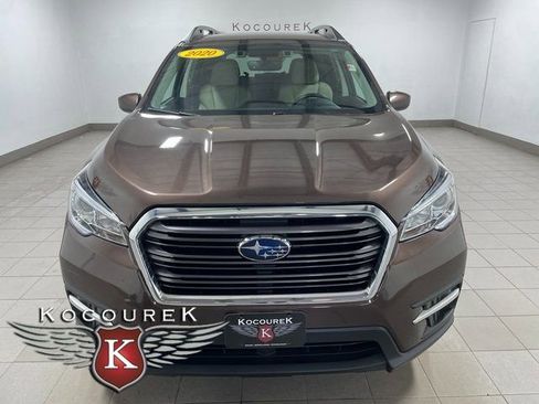 Used 2020 Subaru Ascent Premium w/ Convenience Package AWD/4WD image 2