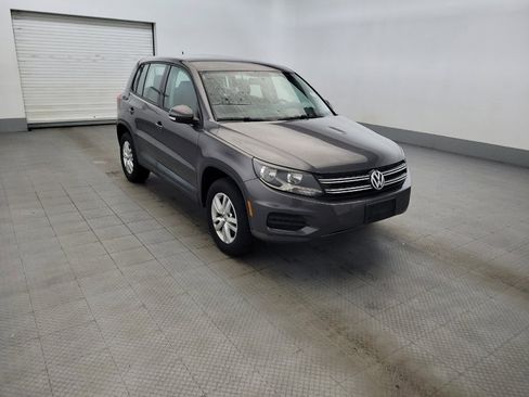 Used 2014 Volkswagen Tiguan S FWD image 13