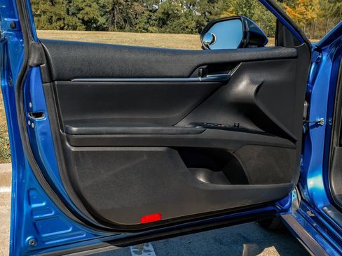 Used 2020 Toyota Camry LE image 45