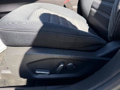 Used 2016 Ford Fusion SE image 16