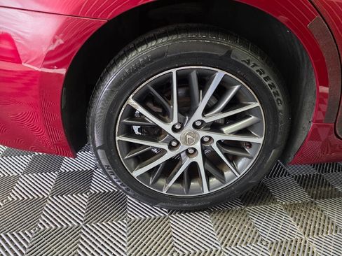 Used 2016 Lexus ES 350 w/ Luxury Package w/Wood Trim image 38