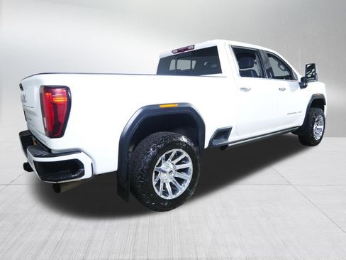 Used 2022 GMC Sierra 2500 Denali AWD/4WD image 7