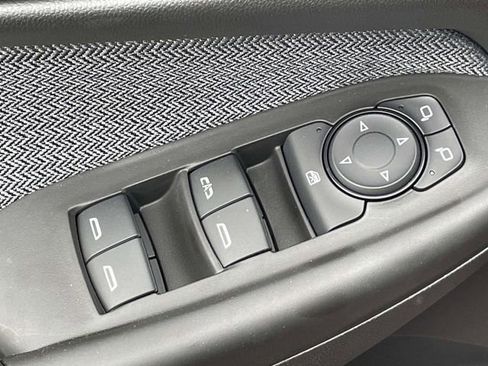 New 2026 Chevrolet TrailBlazer LT w/ Convenience Package AWD/4WD image 19