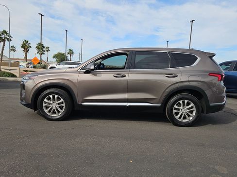 Used 2020 Hyundai Santa Fe SEL image 9