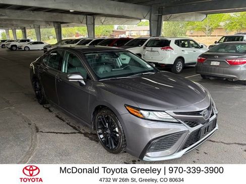 Used 2024 Toyota Camry XSE FWD image 4