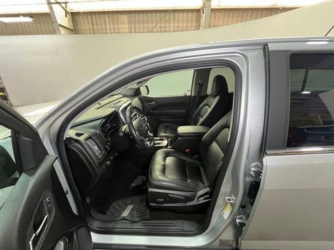 Used 2017 GMC Canyon SLT w/ Driver Alert Package image 15