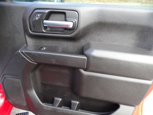 Used 2020 Chevrolet Silverado 2500 W/T image 34