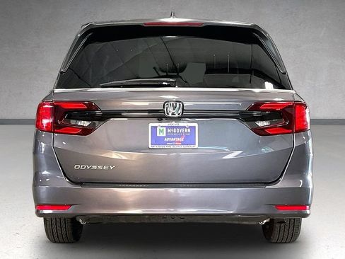 Used 2025 Honda Odyssey EX-L image 6