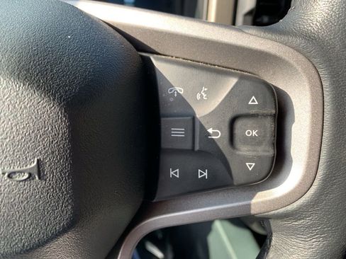 Used 2025 Ford Bronco Outer Banks image 22