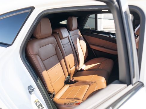 Used 2019 Mercedes-Benz GLE 43 AMG 4MATIC image 18