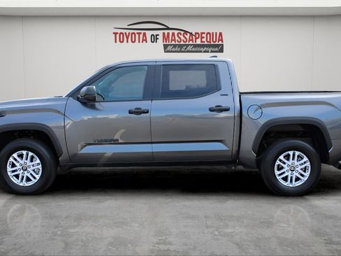 Used 2025 Toyota Tundra SR5 AWD/4WD image 27