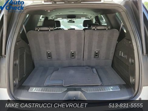 Used 2024 Chevrolet Tahoe Premier AWD/4WD image 25
