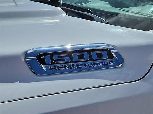 Used 2023 RAM 1500 Laramie image 9