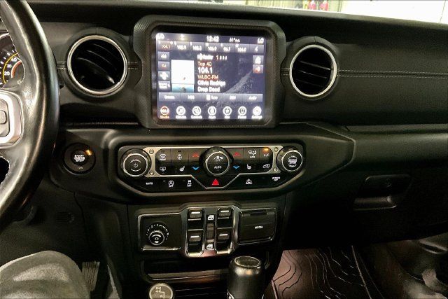 Used 2021 Jeep Gladiator Overland w/ Popular Equipment Package AWD/4WD image 16