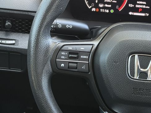 Used 2024 Honda CR-V EX image 17