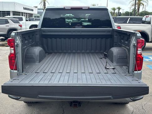 Used 2023 Chevrolet Silverado 1500 Custom RWD image 7
