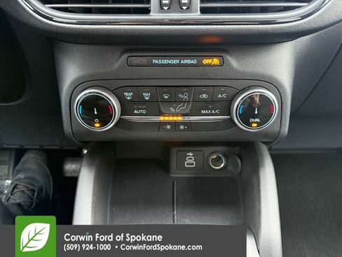 Certified 2025 Ford Escape ST-Line image 29