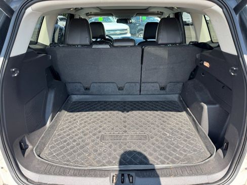 Used 2017 Ford Escape Titanium AWD/4WD image 17