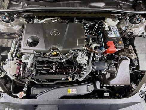 Certified 2022 Toyota Camry XSE FWD image 31