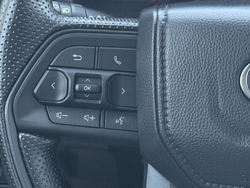 Used 2025 Toyota Tacoma SR5 RWD image 13