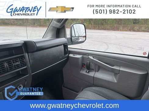 Used 2023 Chevrolet Express 2500 w/ Driver Convenience Package image 19