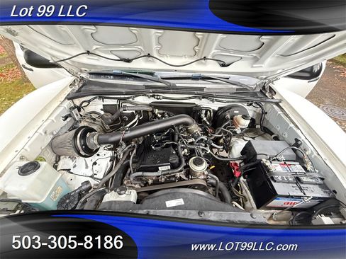 Used 2012 Toyota Tacoma PreRunner w/ SR5 Pkg image 27