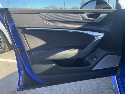 Certified 2025 Audi RS 7 performance Sportback image 16