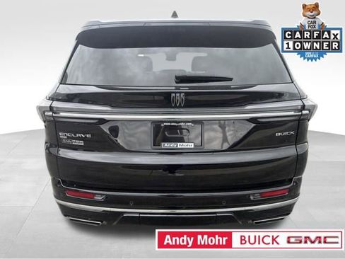 Used 2025 Buick Enclave Avenir AWD/4WD image 8