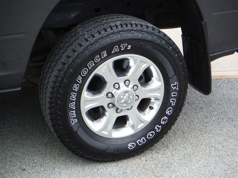 Certified 2024 RAM 2500 Tradesman w/ Chrome Appearance Group AWD/4WD image 3